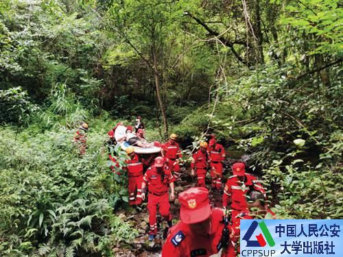 按住Ctrl键+鼠标滚轮缩放